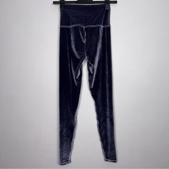 Beyond Yoga Velvet Motion High Waisted Midi Legging - Picture 10 of 11